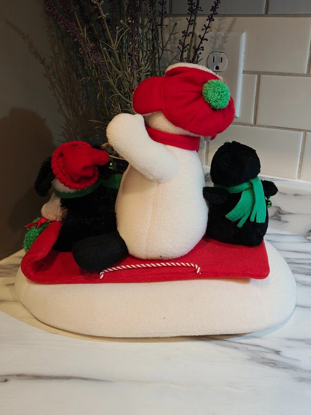 Hallmark 2007 Jingle Pals “Snow What Fun” Animated Plush - Picture 3 of 5